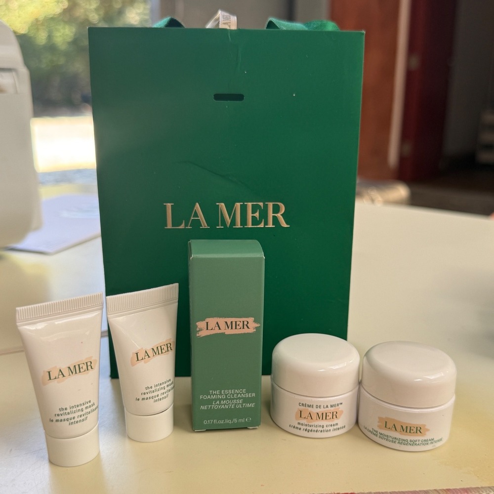 La Mer 5-Piece Mini Hydration Skincare Set with Official Gift Bag NWT